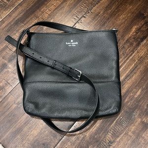 Kate Spade Black Pebble Crossbody. Clean, Smoke Free Home-10.5x11-